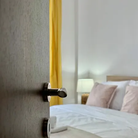 Apartment & Stylish For 4 Guests Plovdiv